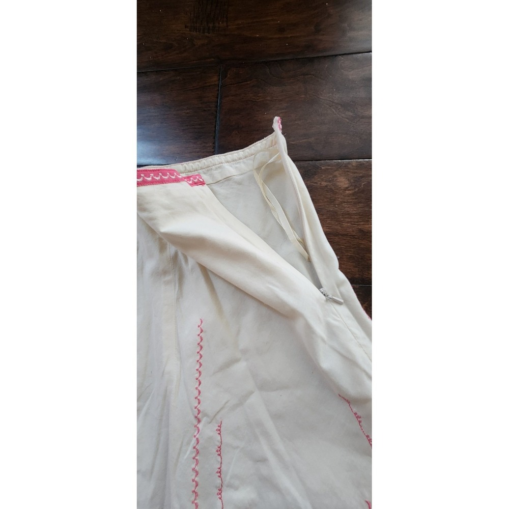 i.e. Midi Skirt Womens 12 White Pink Embroidered Cotton Excellent A-Line Boho - Picture 5 of 8